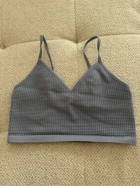 Bozzolo Gray Textured V-Neck Cropped Tank